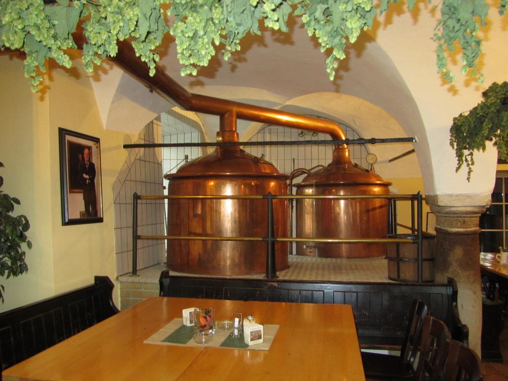 Schlossbrauerei Weinberg - Erste Ooe. Gasthausbrauerei Kefermarkt Bagian luar foto