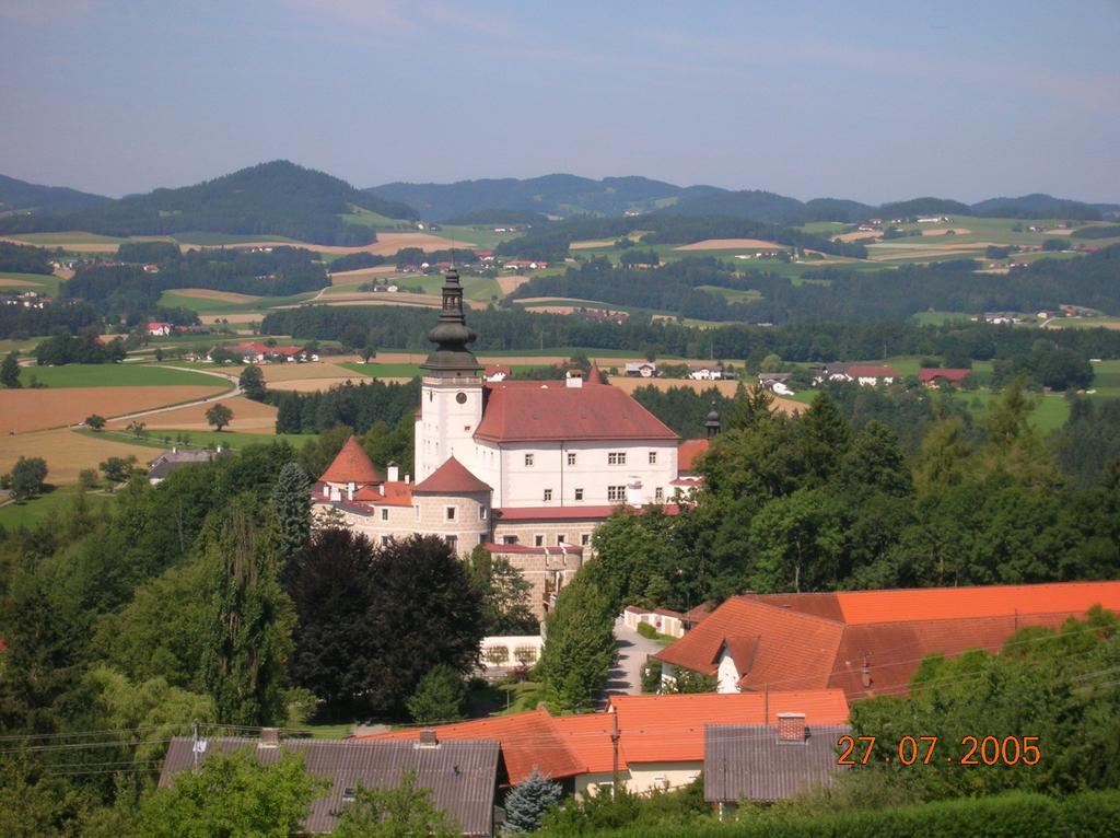Schlossbrauerei Weinberg - Erste Ooe. Gasthausbrauerei Kefermarkt Bagian luar foto